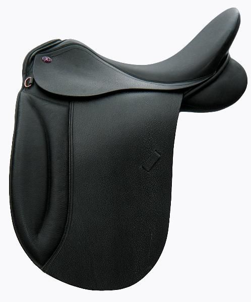 Black Wintec dressage saddle with a streamlined design.